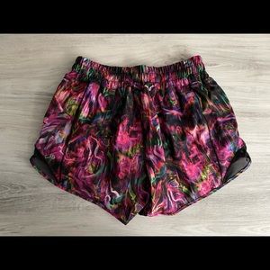 Lululemon hotty hot shorts. 4 inch length and tall sizing. Hyper Flow Pink Multi